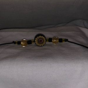 SUNFLOWER CHOKER NECKLACE-
